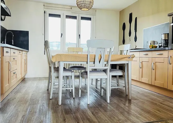 בית נופש House 50 *