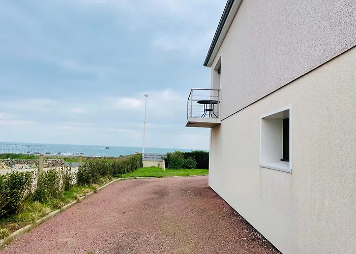 בית נופש House 50 *